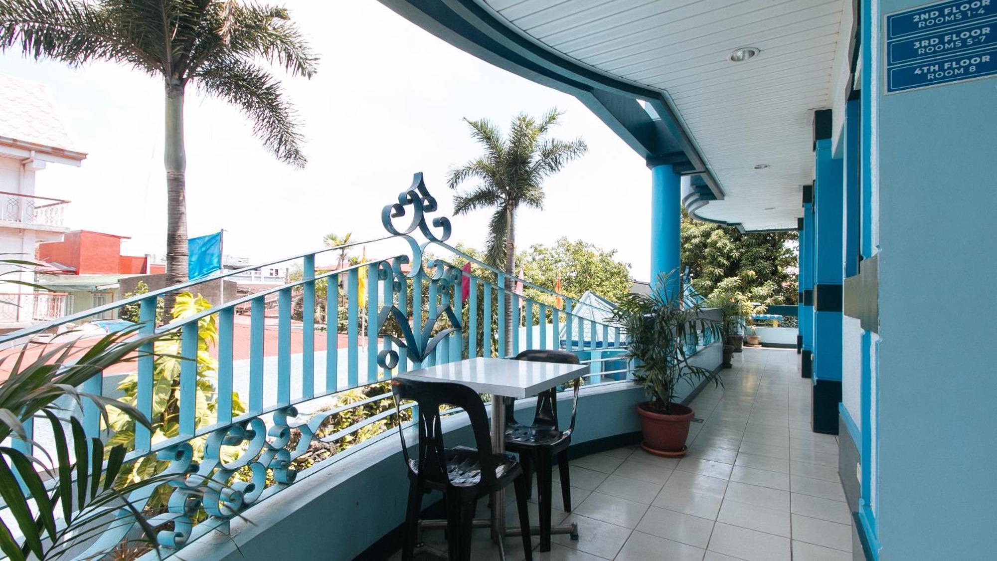 Reddoorz At Plus Villa Gloria Taguig Εξωτερικό φωτογραφία